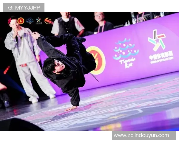 北京街舞队在世界攀岩锦标赛中的精彩技术表现与赛场风采分析 北京街舞队在世界攀岩锦标赛中的精彩技术表现与赛场风采分析