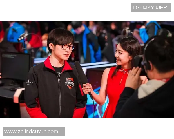 张丽专访:从新手到职业选手的英雄联盟成长之路回顾 张丽专访:从新手到职业选手的英雄联盟成长之路回顾